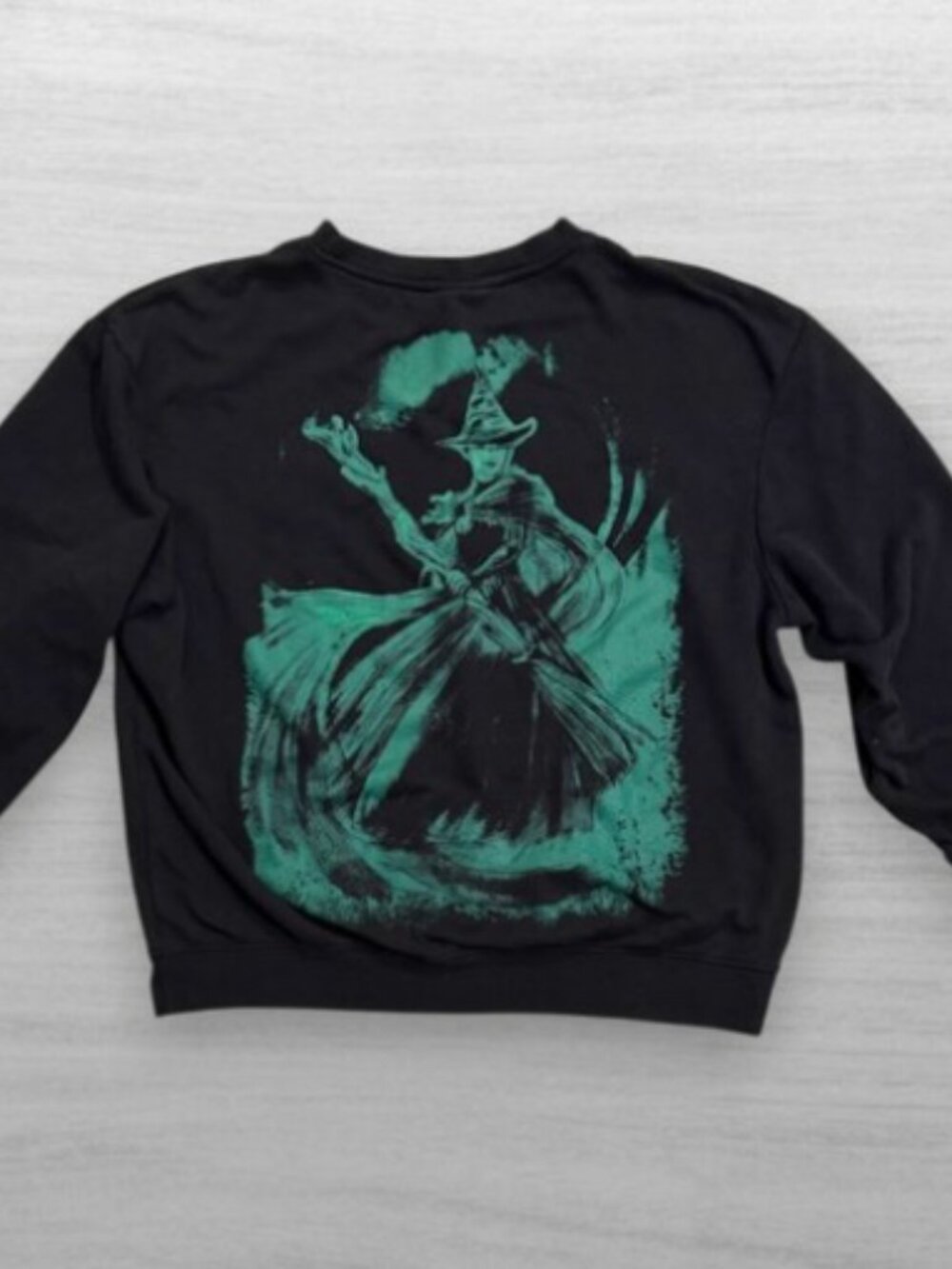 Wicked x Paul Tazewell Elphaba Graphic Crewneck Sweatshirt Black Green XL